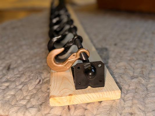 Garderobe Industrial - black nature & gold