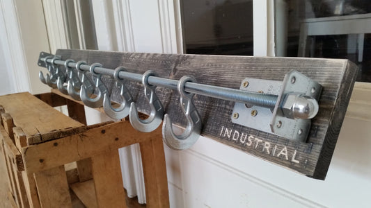 Garderobe Industrial