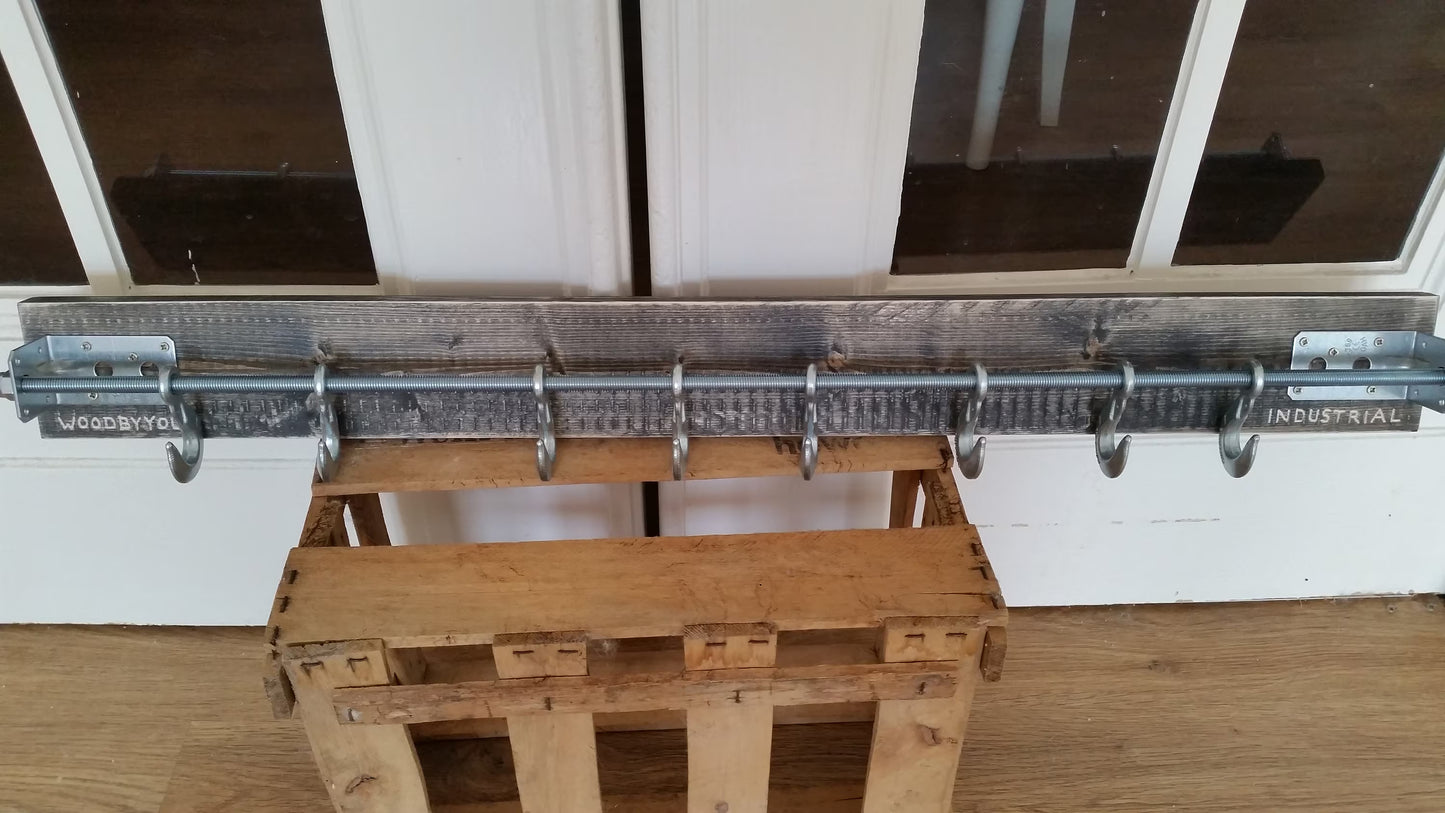 Garderobe Industrial